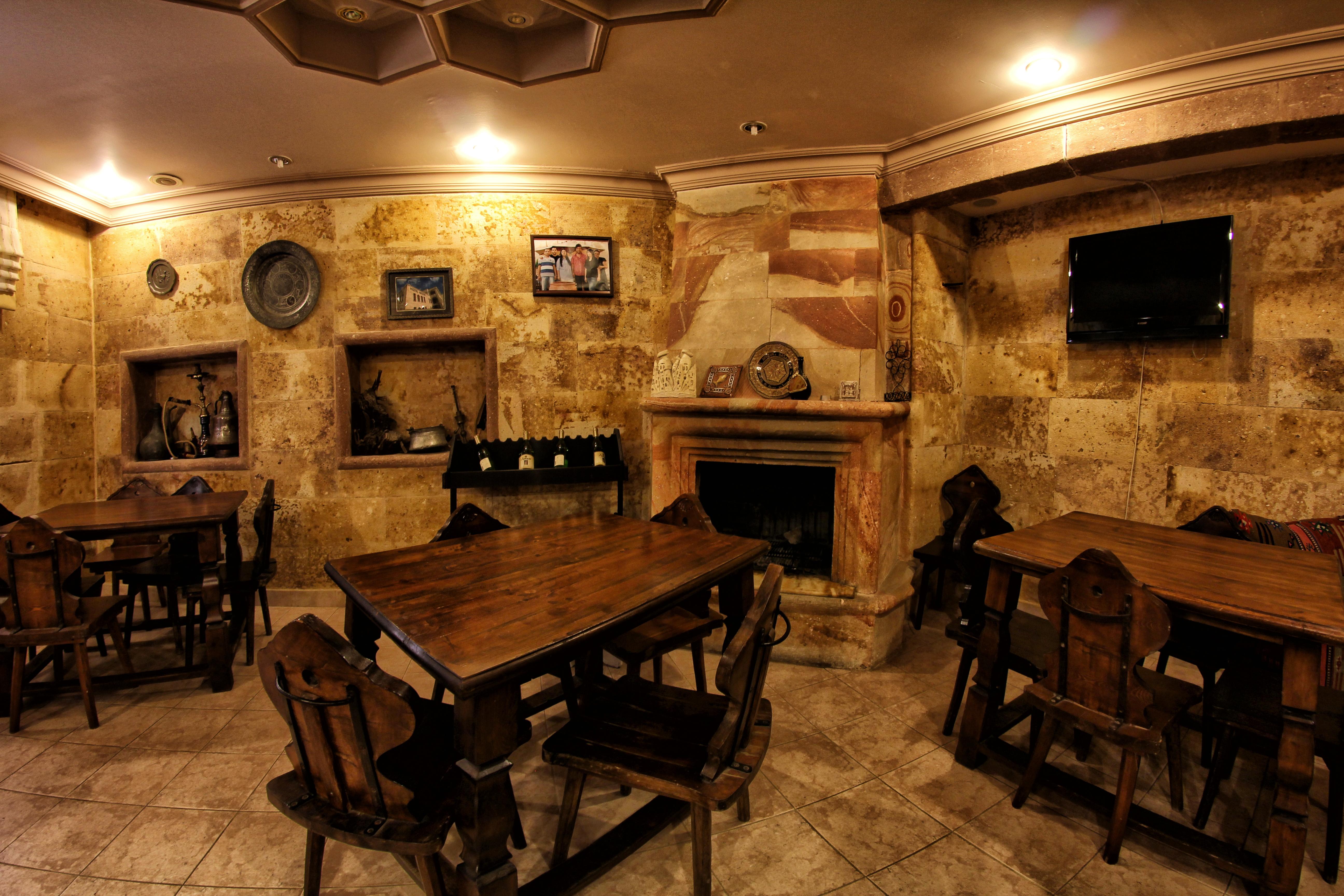 Akuzun Stone Hotel Ürgüp Bagian luar foto