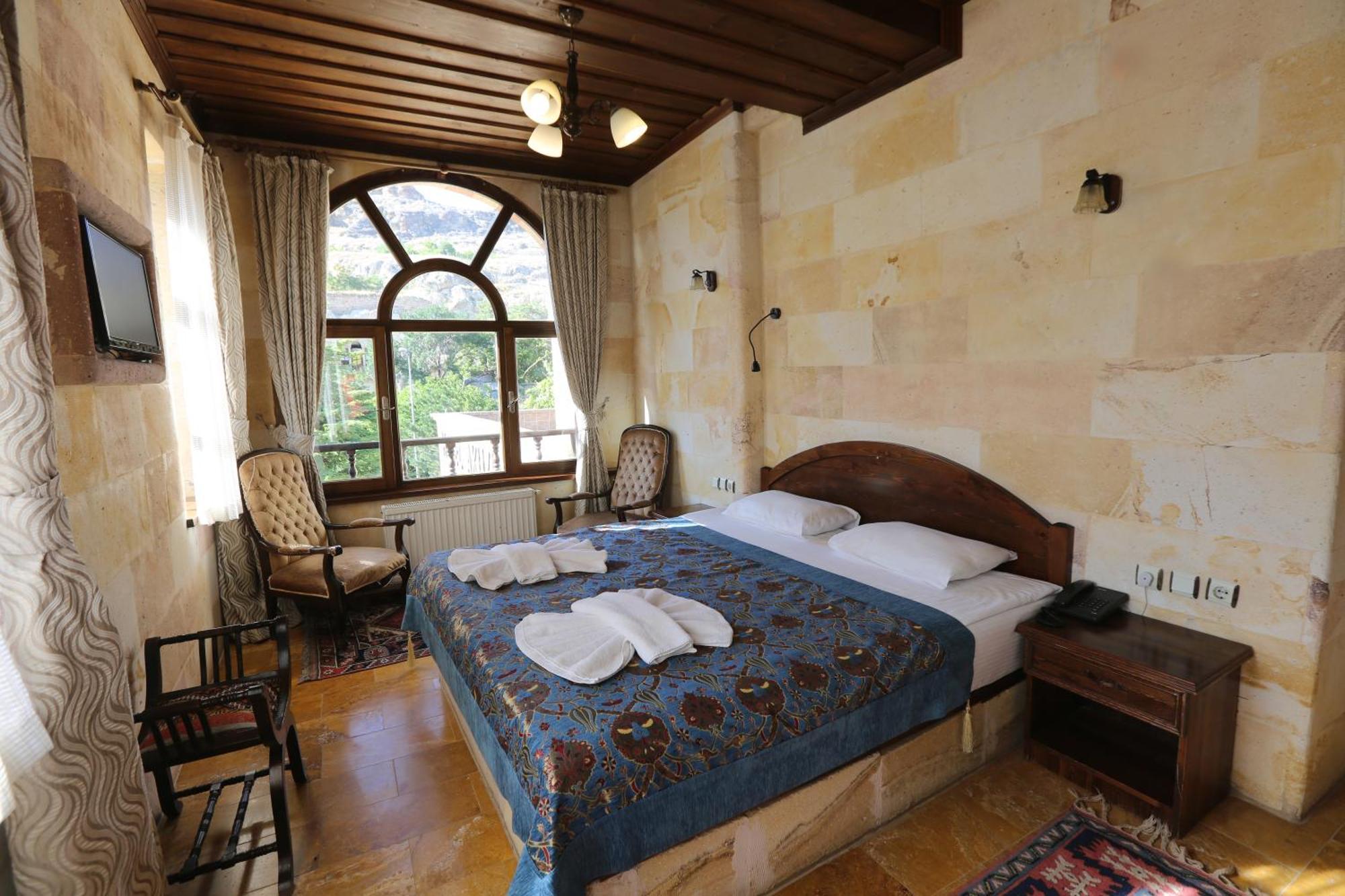Akuzun Stone Hotel Ürgüp Bagian luar foto