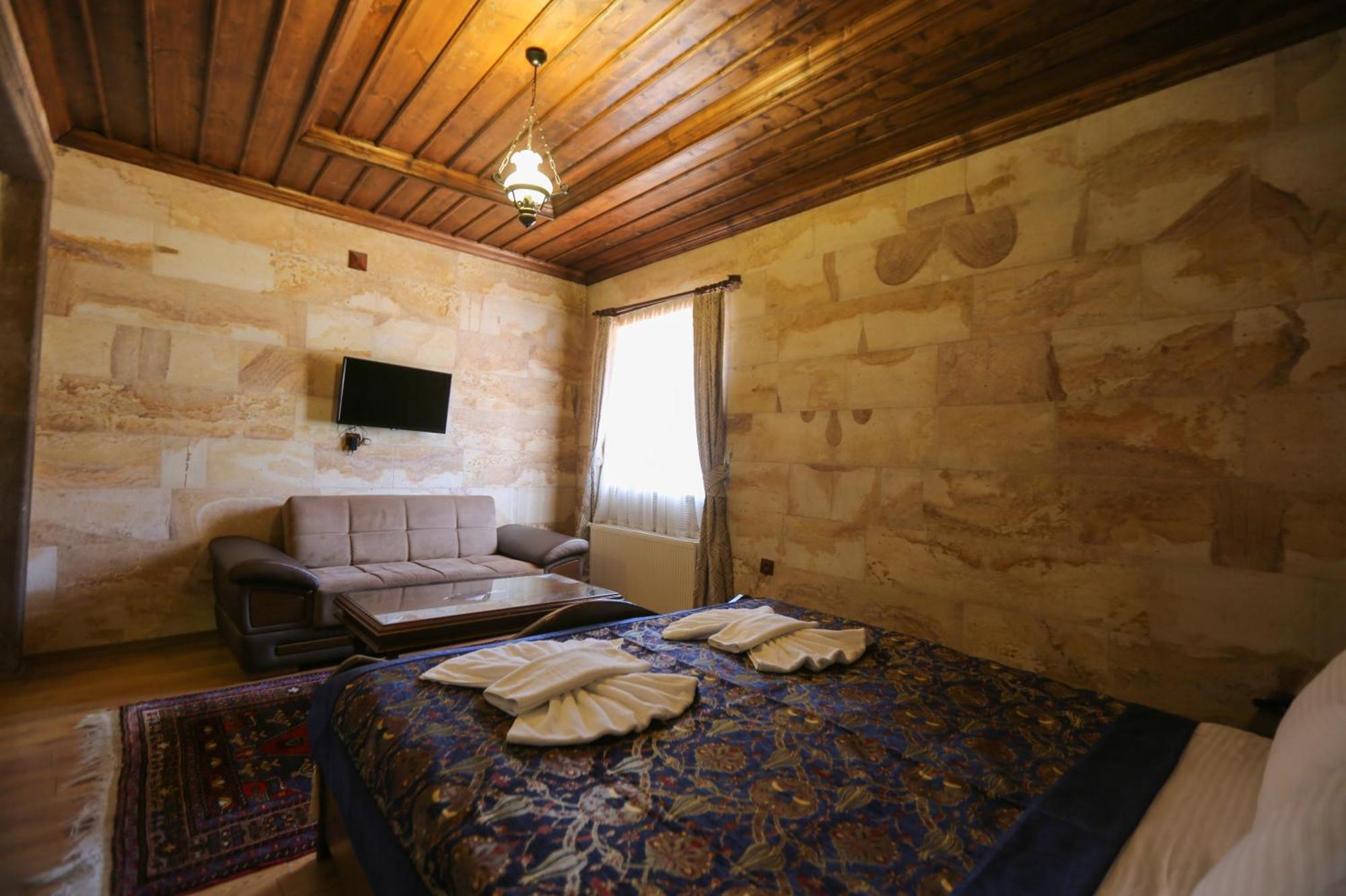 Akuzun Stone Hotel Ürgüp Bagian luar foto