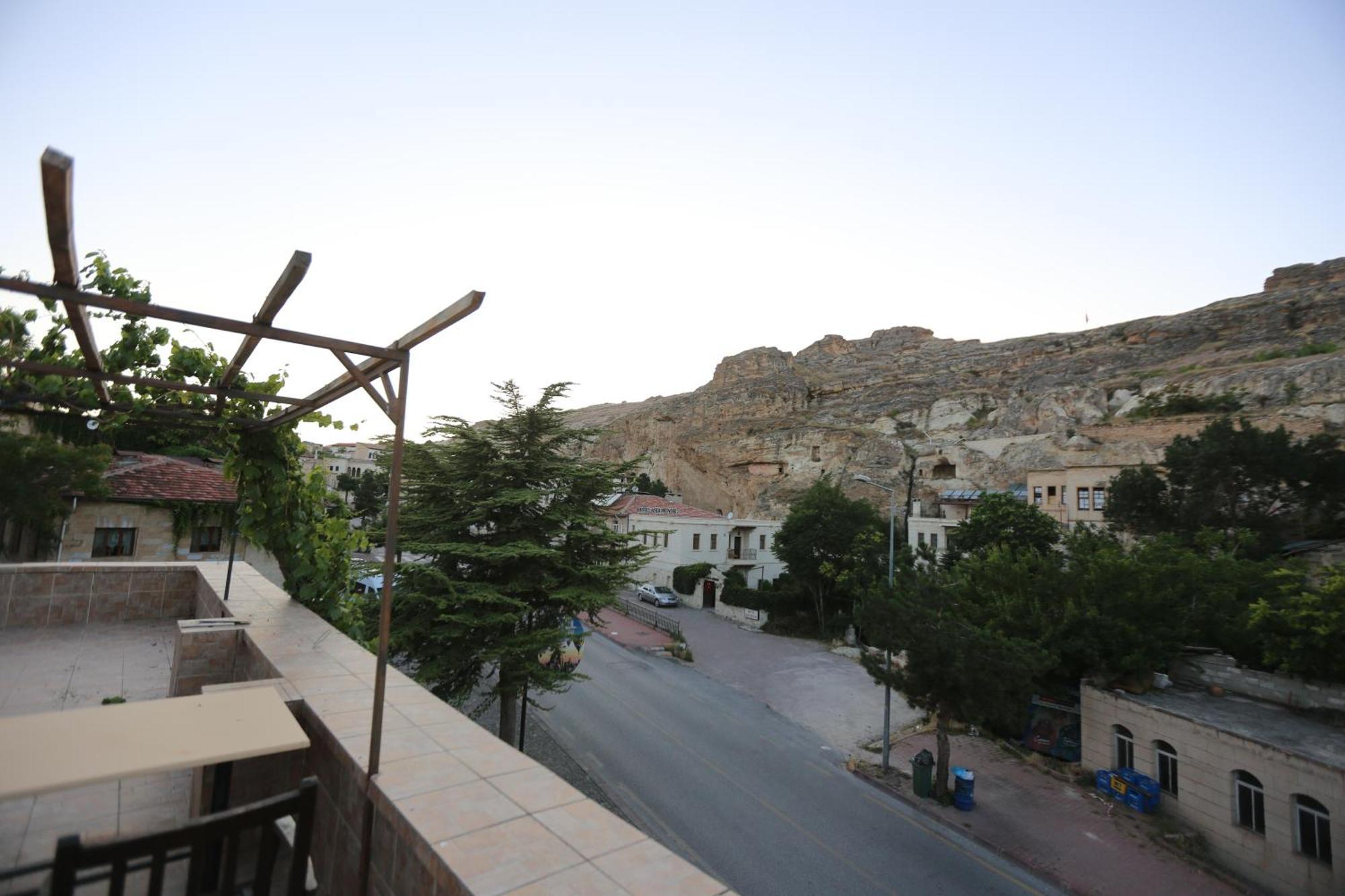 Akuzun Stone Hotel Ürgüp Bagian luar foto